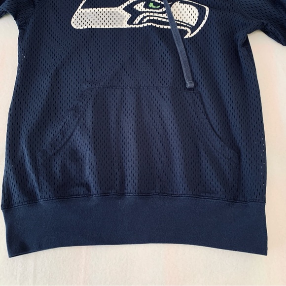 NFL Team Apparel Seattle Seahawks Women's Pullover Hoodie Sweatshirt Navy Size S - Picture 8 of 11